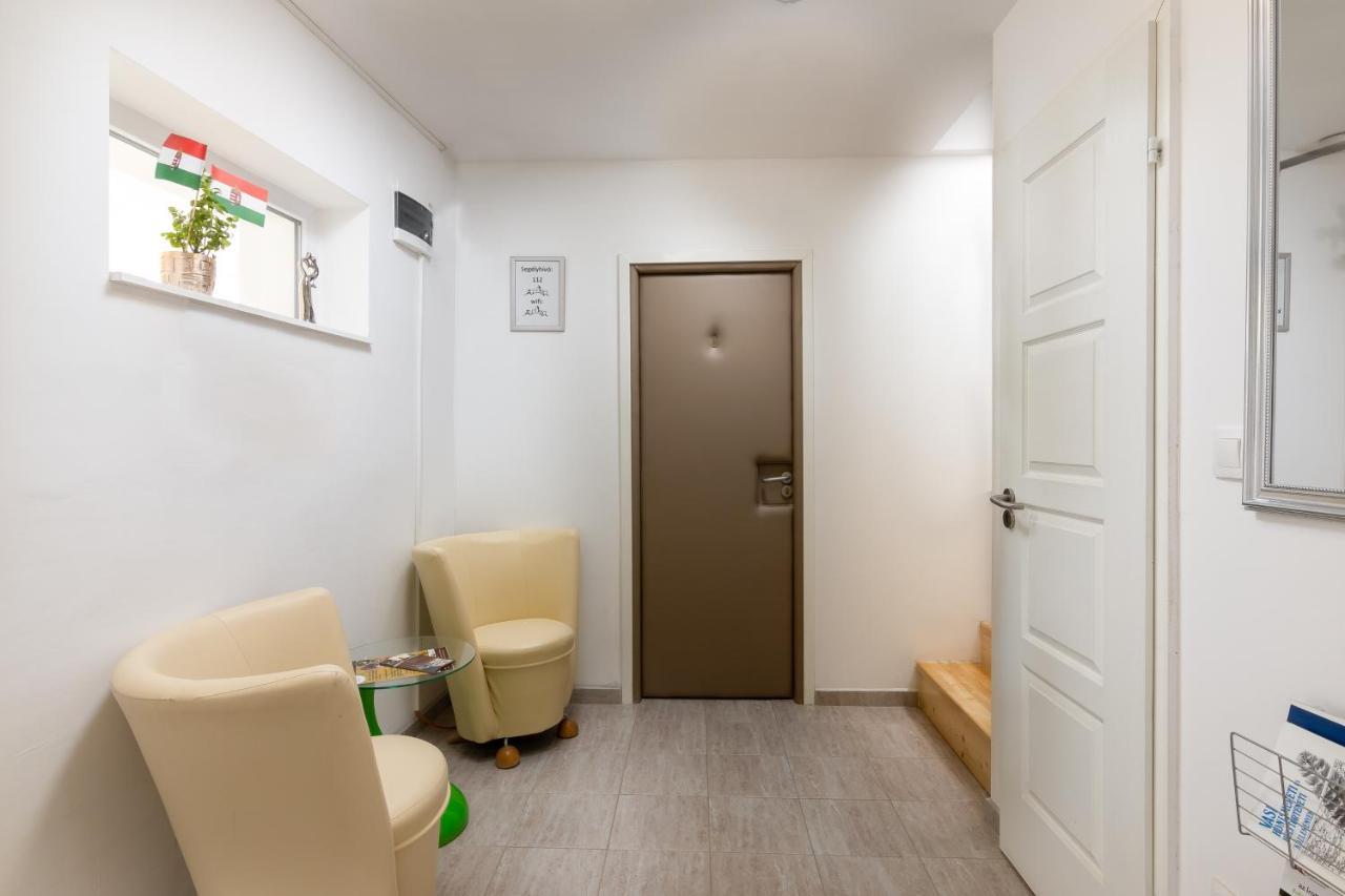 Koszeg Panzio Bed & Breakfast Ngoại thất bức ảnh